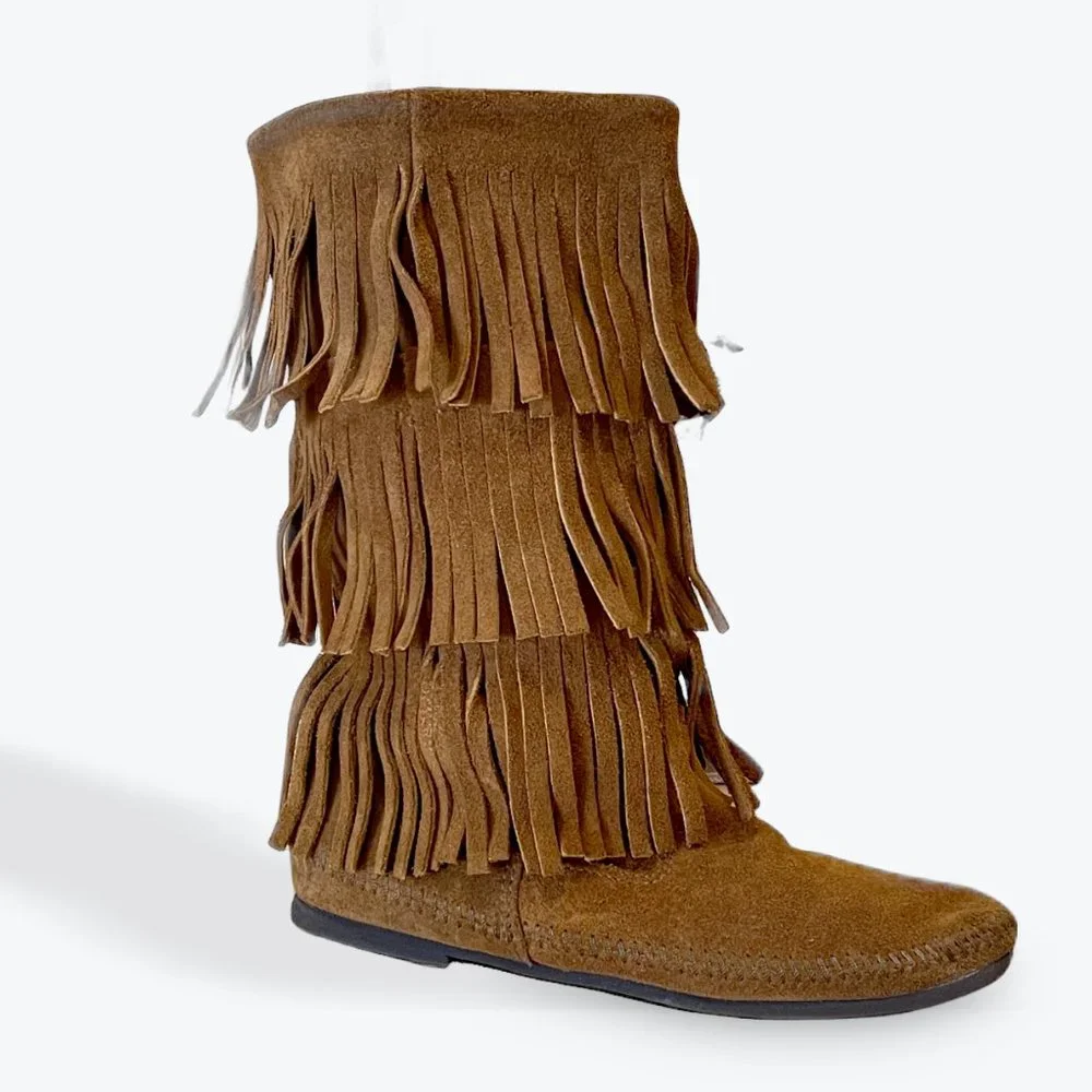 MINNETONKA 3 Layer Fringe Boot - Picture 4 of 6